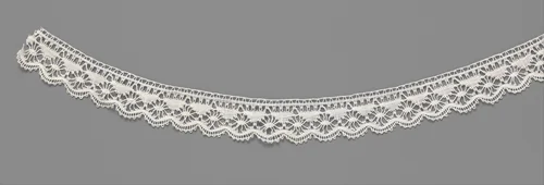 Zakdoekstrook van kloskant met driehoekjes en spinnen by s-Gravenmoersche Kantvereniging, other, 1930