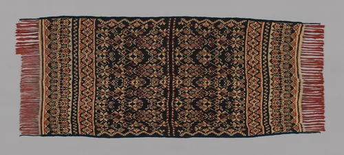 Selendang (Shawl) by Indonesia Roti, textile