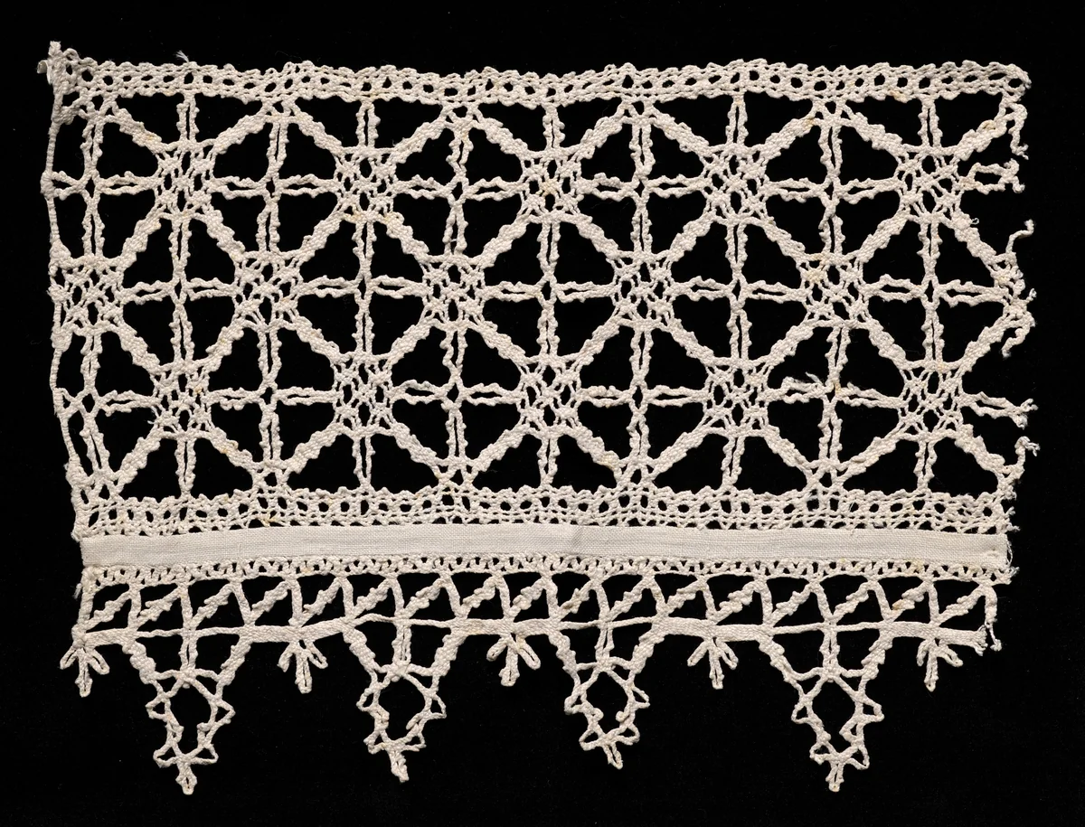 Bobbin Lace Insertion with Edging of Points by Unknown, textile, 1540-1560