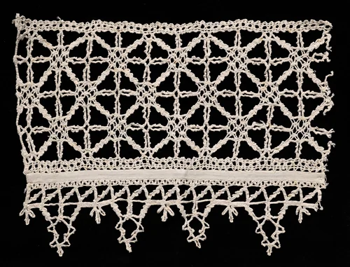 Bobbin Lace Insertion with Edging of Points by Unknown, textile, 1540-1560