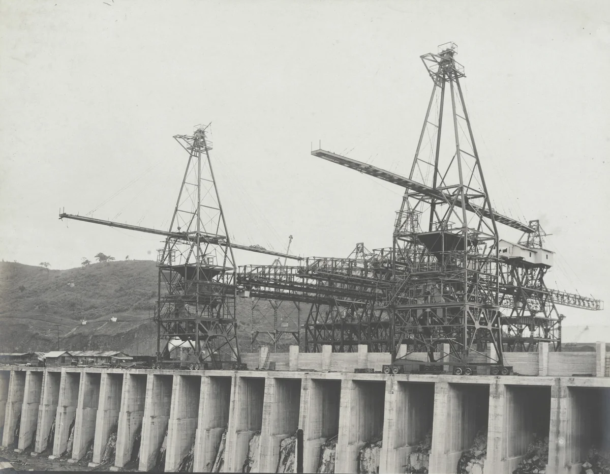 Balboa Terminals. Unloading Towers at Coaling Plant under erection by Unidentified Photographer, photograph, 1915