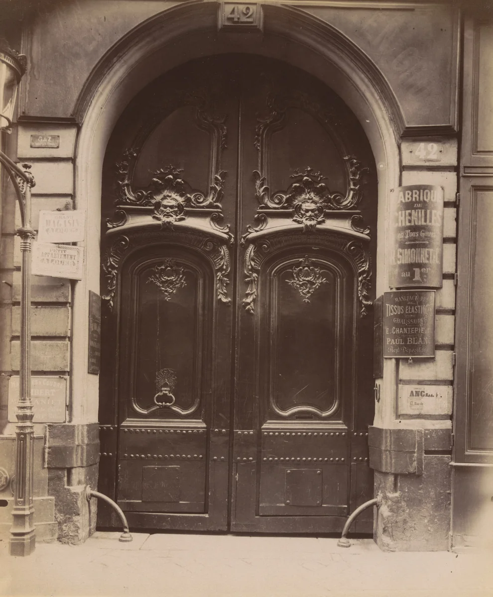 Porte, 42 rue de Cléry by Eugène Atget, photograph, 1903