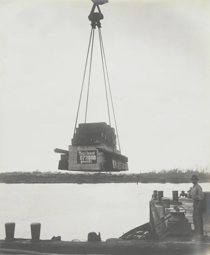 Floating crane "Ajax" test. Rotating 275 tons (10% excess) at rated reach by Unidentified Photographer, photograph, 1915