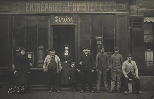 Bourg-la-Reine by Unidentified Photographer, photograph, 1905