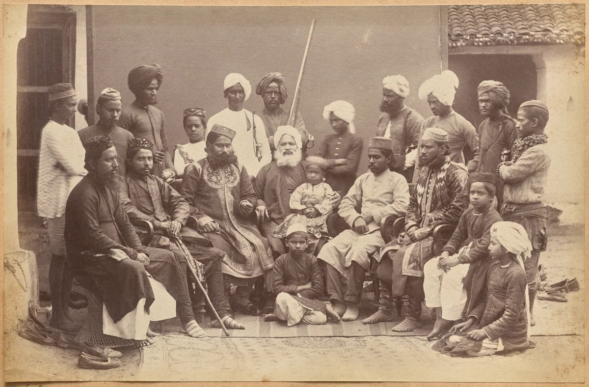 Mowhri Rahman Alli Khan family, Rewa (recto, bottom) by Raja Deen Dayal, photograph, 1877-1892