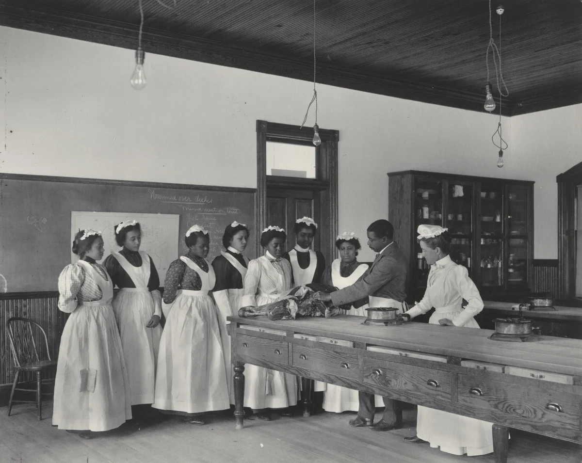 A meat lesson. Given by the butcher by Frances Benjamin Johnston, photograph, 1899