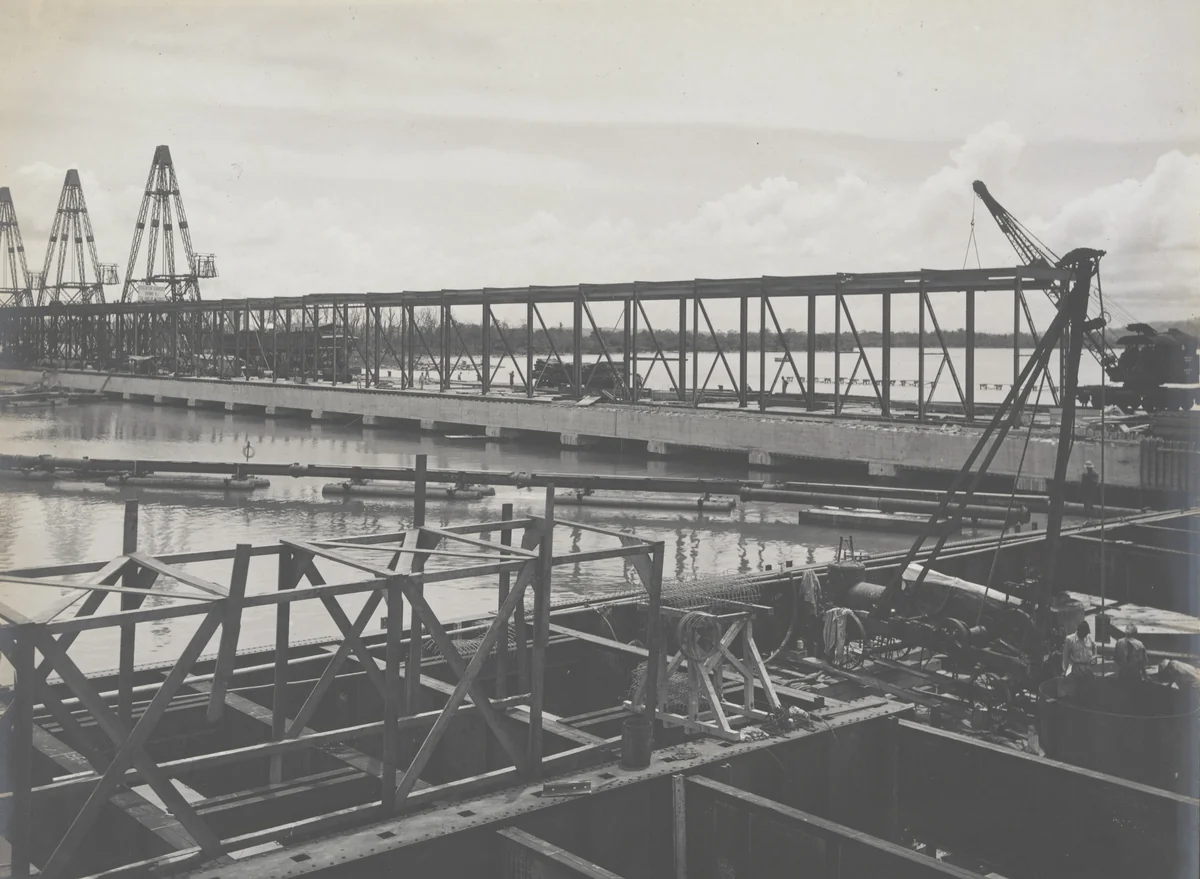 Cristobal Coaling Station: Looking south-west on reloader towers from End wharf by Unidentified Photographer, photograph, 1915