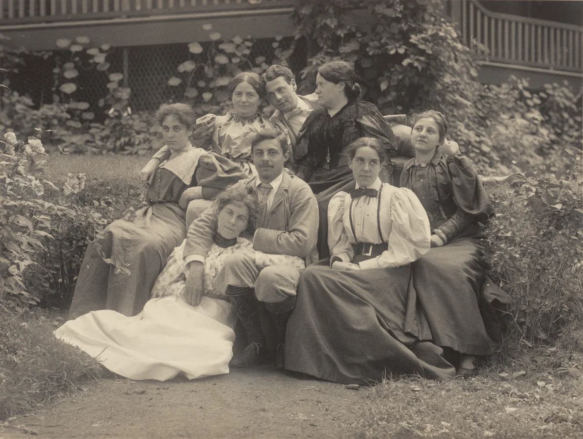 Ma, Aunt Rosa, Selma, Ag, Emmy, Ralph Bernheim, Hans Wetzler and Minnie Wetzler, Lake George by Alfred Stieglitz, photograph, 1895