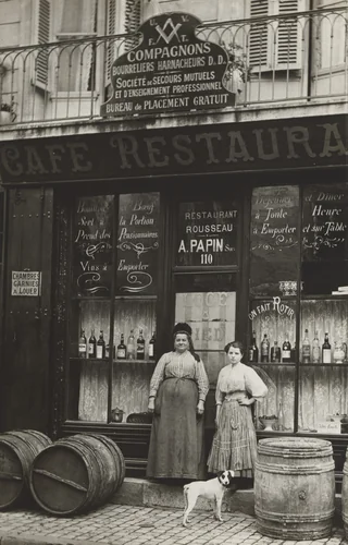 Restaurant Rousseau, A. Papin Suc 110, rue du Commerce, Tours by Unidentified Photographer, photograph, 1905