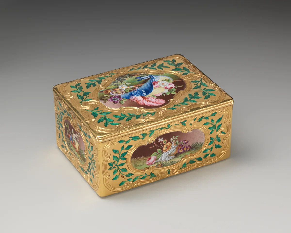 Snuffbox by Jean Ducrollay, metalwork, 1755-1756