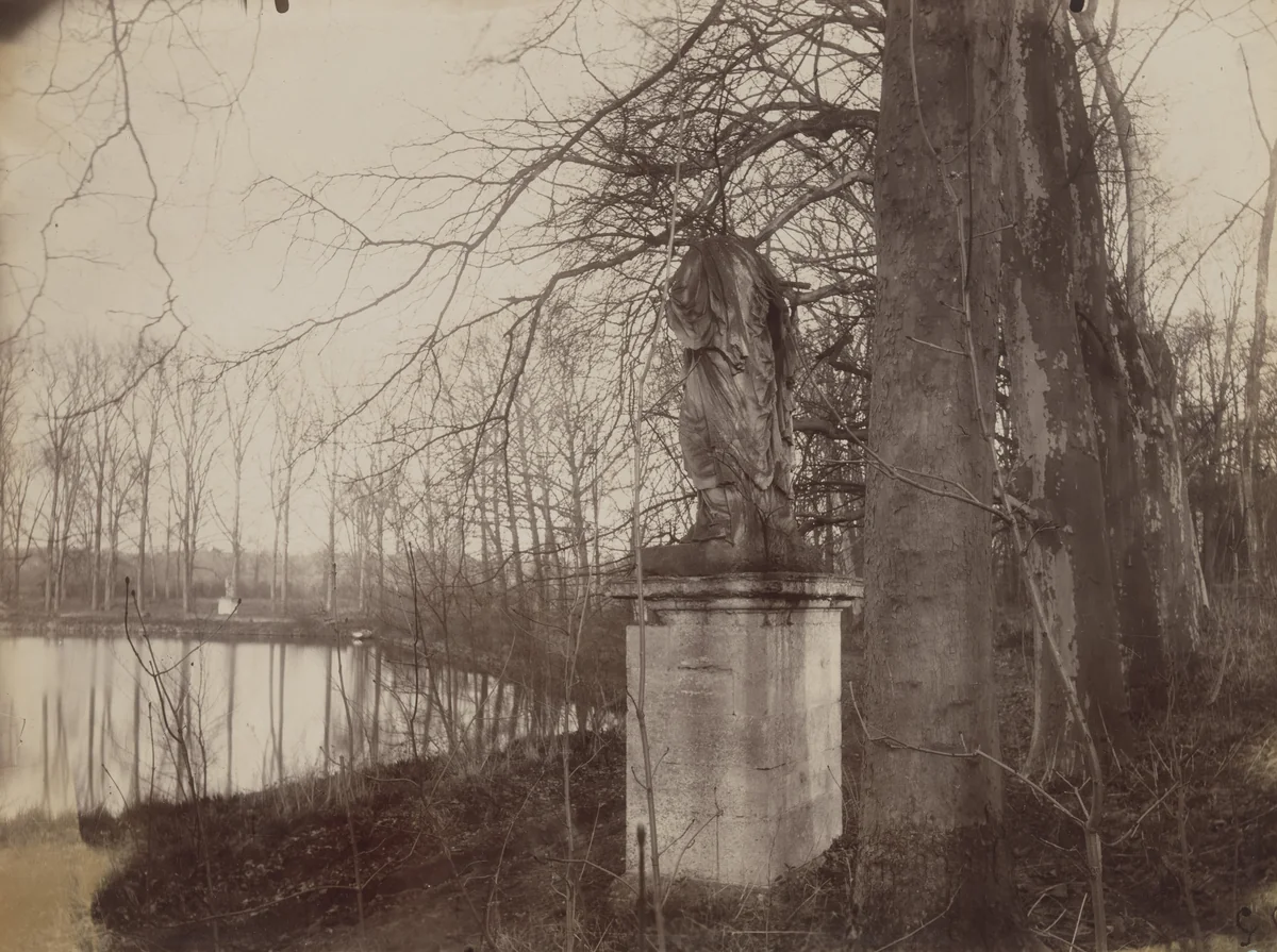 Sceaux by Eugène Atget, photograph, 1925