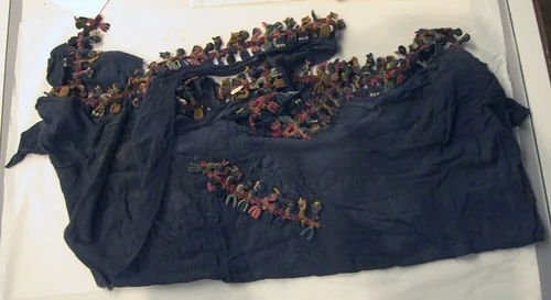 Mantle by Nazca Reportedly Coyungo, textile, -100-200