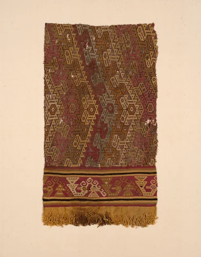 Fragment of a Garment by Chancay, textile, 1000-1476