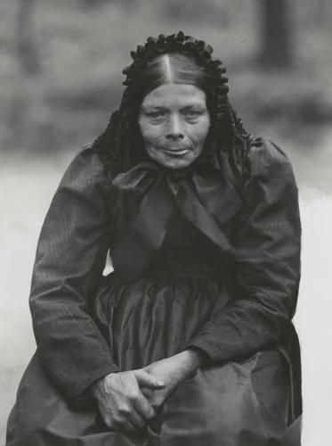 Peasant Woman (Bäuerin) by August Sander, photograph, 1914