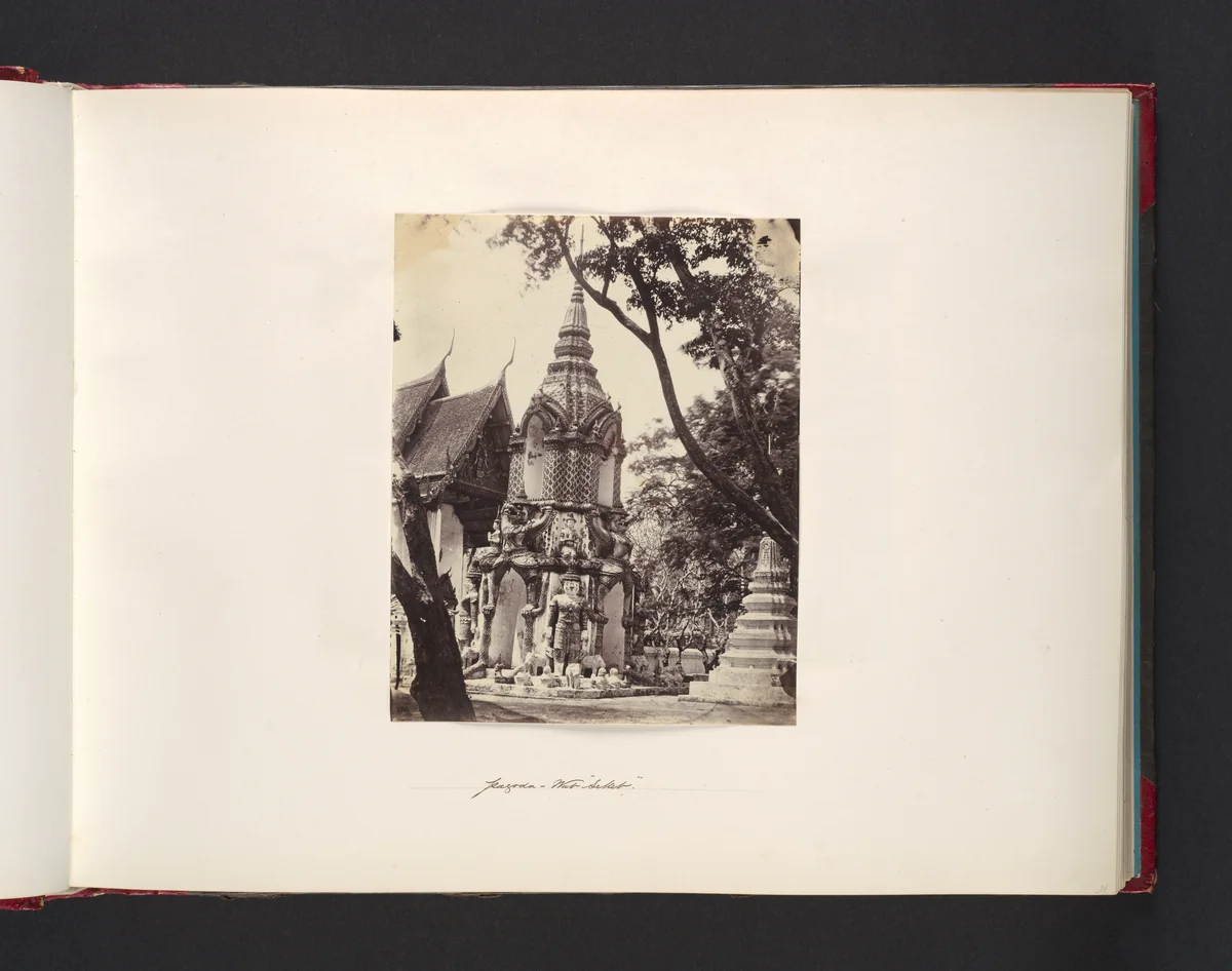 Pagoda - Wat "Seket" by John Thomson, photograph, 1865