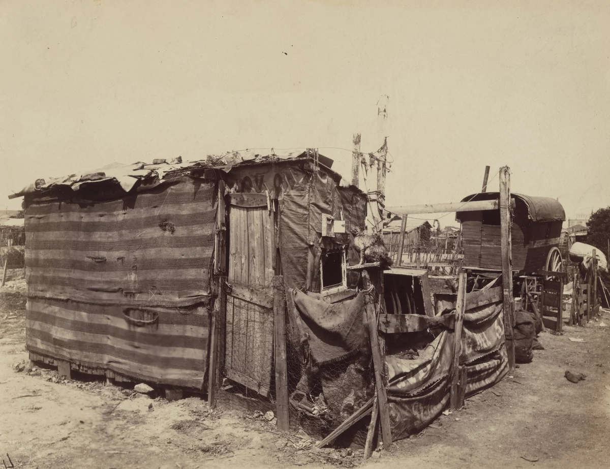Porte de Montreuil by Eugène Atget, photograph, 1913
