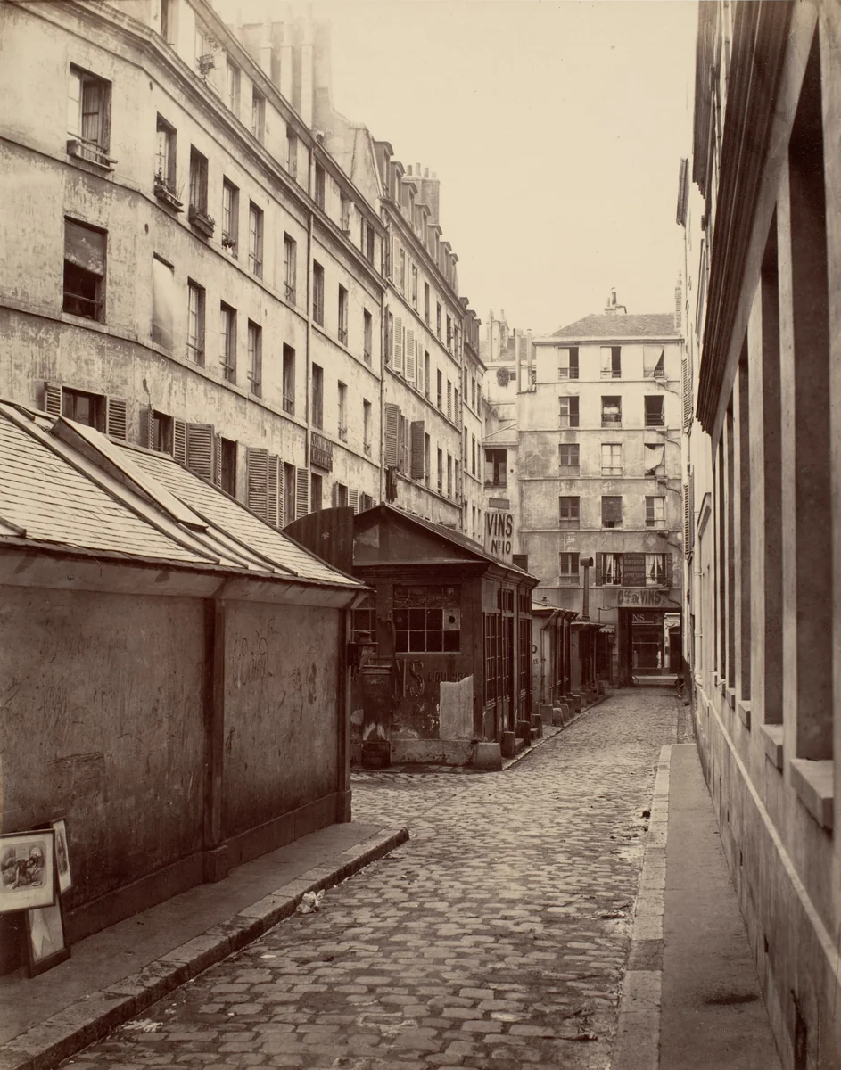 Passage des Deux-Soeurs de la rue Lafayette by Charles Marville, photograph, 1867