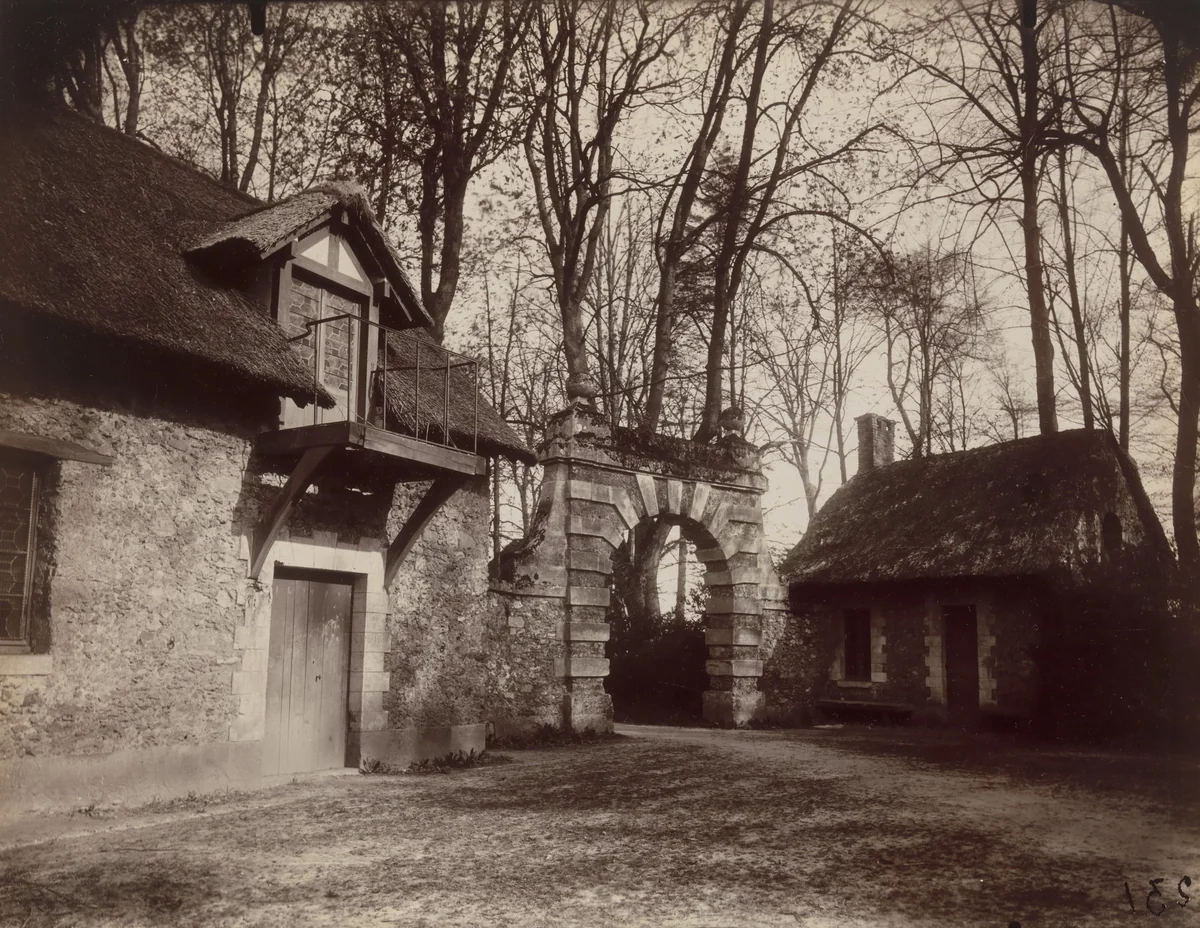 Trianon by Eugène Atget, photograph, 1923