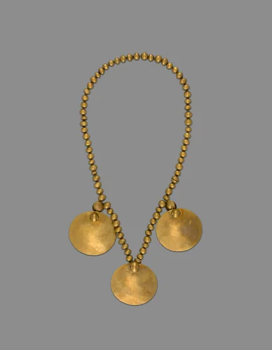 Necklace with Three Round Pendant Disks by Near Guayaquil, metalwork, 1000-1400