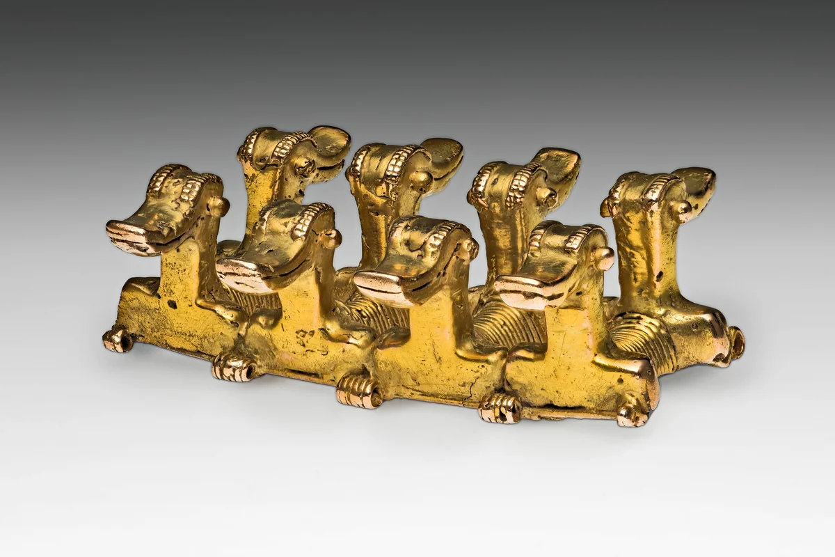 Pendant in the Form of Four Double-Headed Figures with Long Beaks, Possibly Ducks by Coclé Venado Beach, metalwork, 500-1000