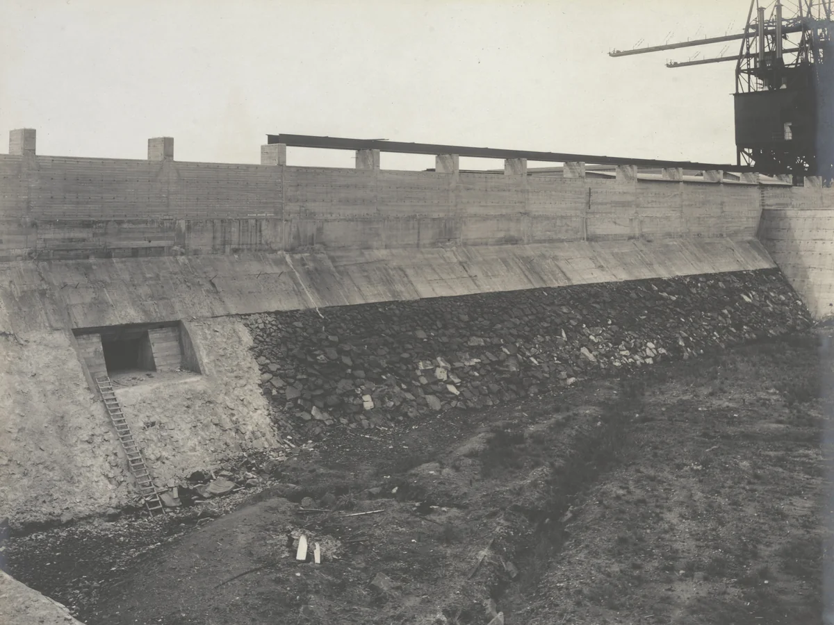 Balboa Terminals. Coaling Station, finished riprapping wall of coal pocket by Unidentified Photographer, photograph, 1916