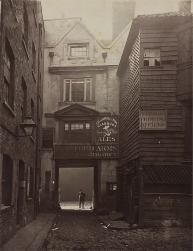 The Oxford Arms, Warwick Lane by Alfred H. Bool; John Bool, photograph, 1875