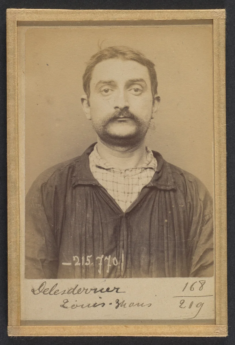 Delesderrier. Louis. 34 ans, né le 2/3/60 à Paris Ille. Ciseleur. Anarchiste. 16/3/94. by Alphonse Bertillon, photograph, 1894