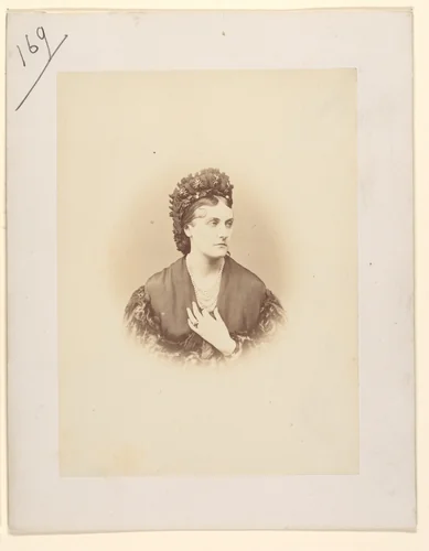 Les étoiles de jois by Pierre-Louis Pierson, photograph, 1860-1869