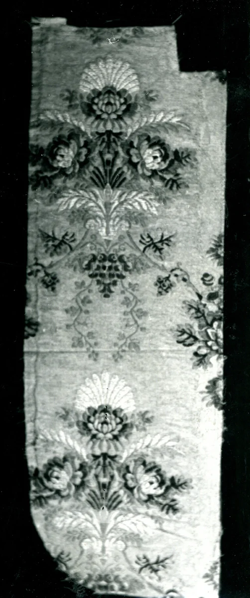 Fragment by No artist name found in the input text., textile, 1801-1900
