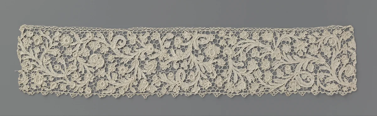 Strook naaldkant met gepluimde ranken by anonymous, other, 1875-1895