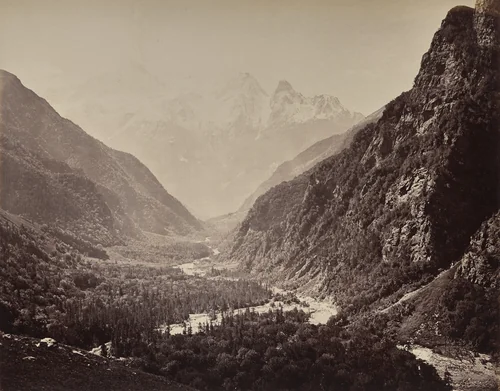 The Upper Himmalayahs. View of Valley from Fallaldasa with Srikanta Peaks in the Distance by Samuel Bourne, photograph, 1863-1870