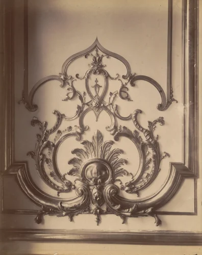 Ambassade d'Autriche, 57 rue de Varenne by Eugène Atget, photograph, 1905