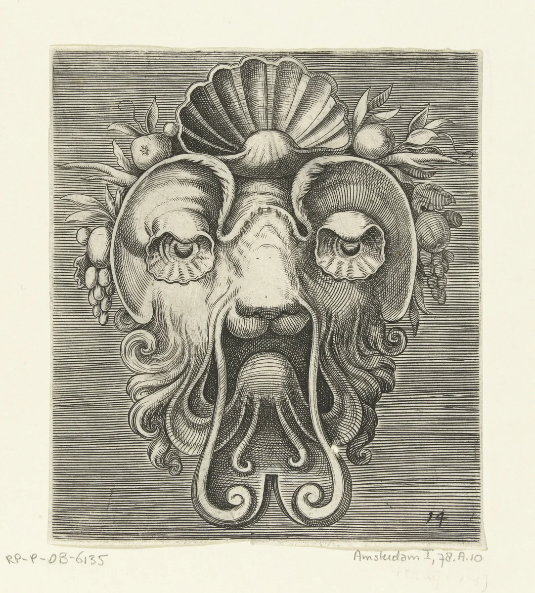 Masker met schelpvormige ogen en een schelp tussen vruchtentrossen op het voorhoofd by Frans Huys, print, 1600-1650