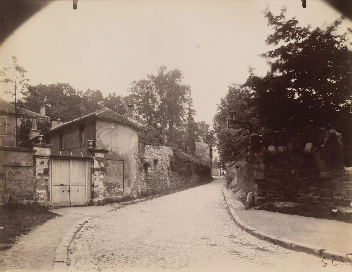 Arcueil-Cachan by Eugène Atget, photograph, 1925