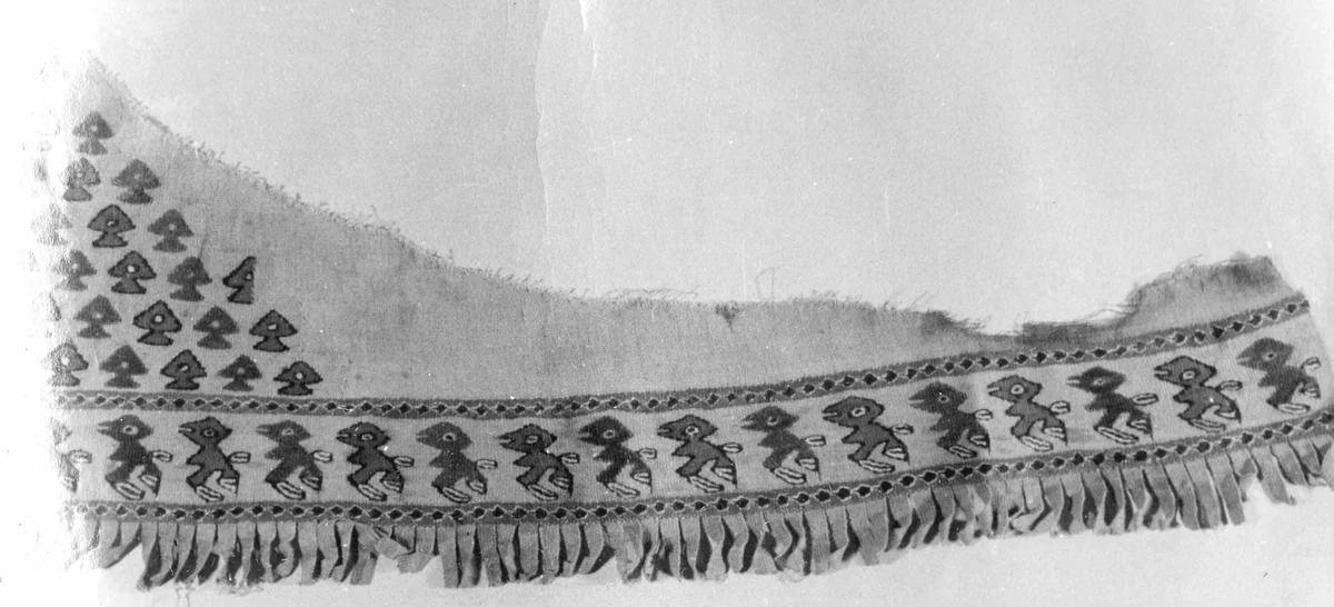 Fragments by Chancay, textile, 1000-1476
