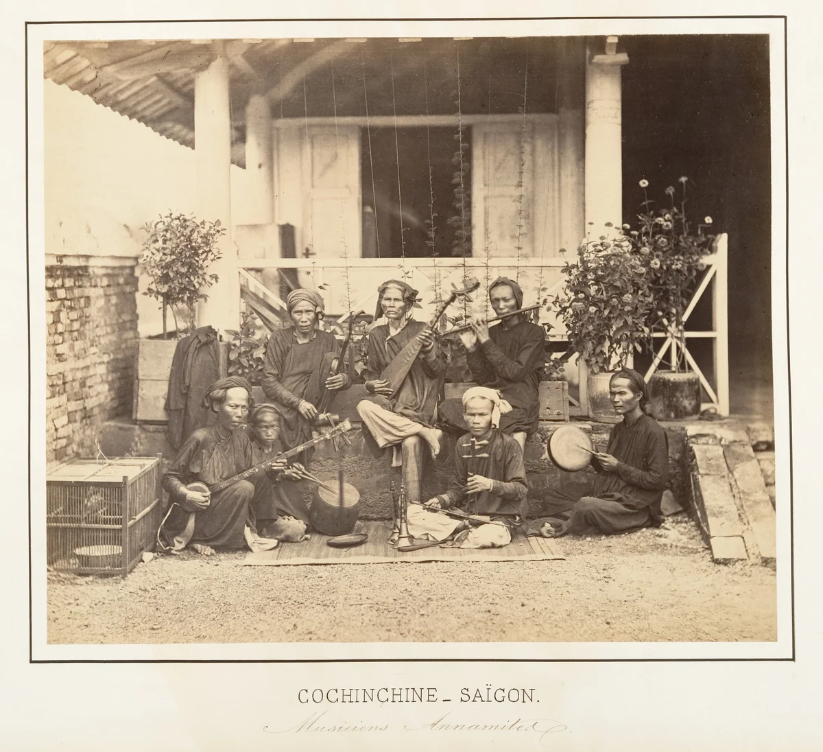 Musiciens Annamites, Saïgon, Cochinchine by Emile Gsell, photograph, 1866