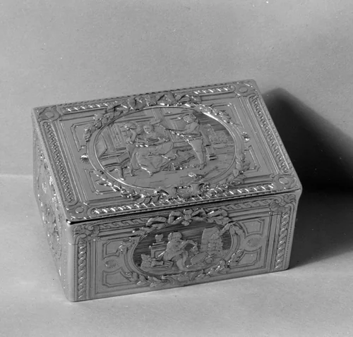 Snuffbox by Paul Robert, metalwork, 1762-1763