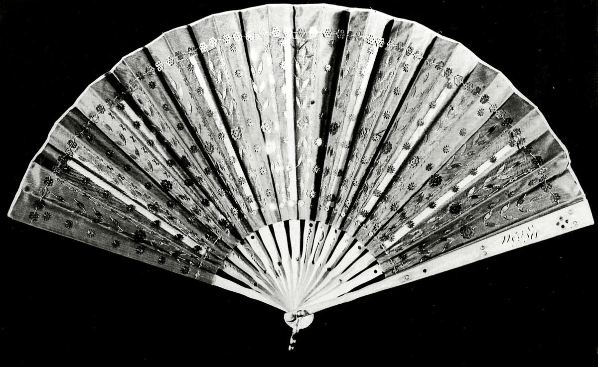 Fan by France, textile, 1801-1900
