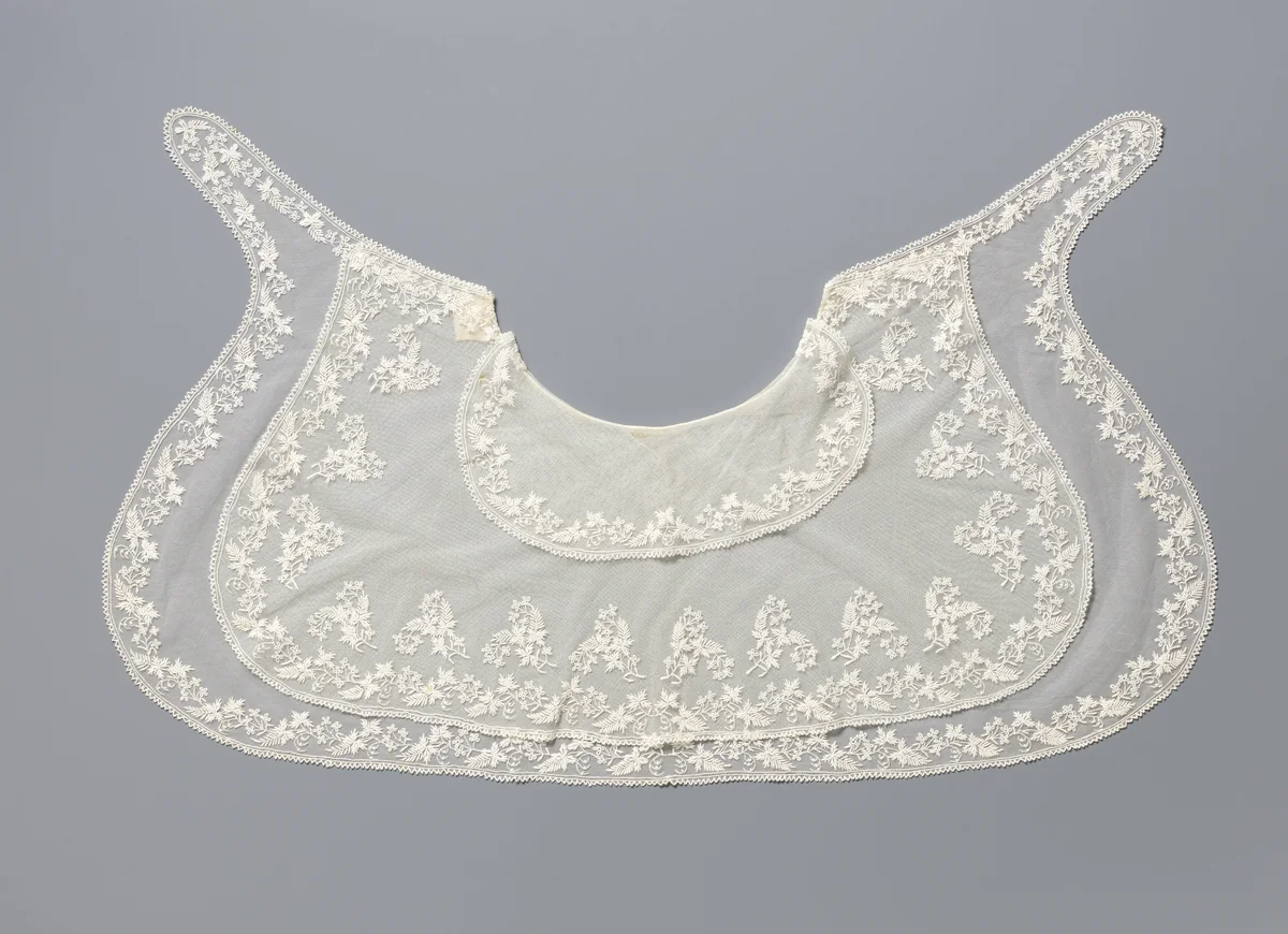 Pelerine van kantborduurwerk by anonymous, other, 1835