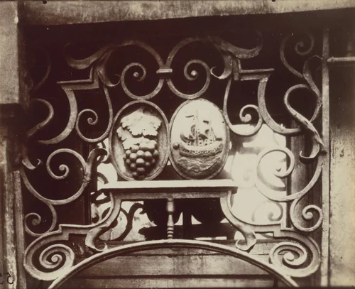 3 Rue de l'arbalète (Enseigne) by Eugène Atget, photograph, 1901