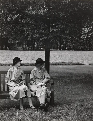 Women on a Bench by Emmy Andriesse, photograph, 1950