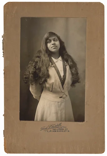 Portrait of a Woman by Fred S. Tisdell, photograph, 1905-1915