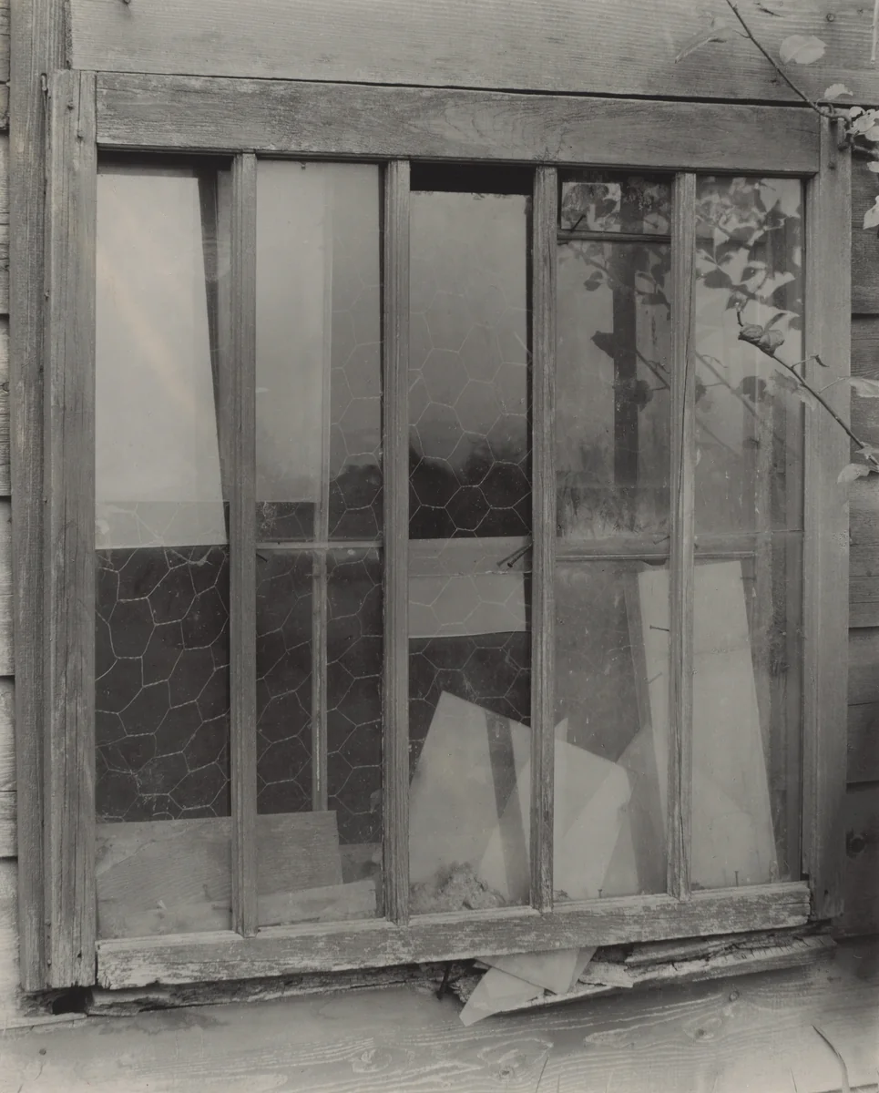 Window by Alfred Stieglitz, photograph, 1923
