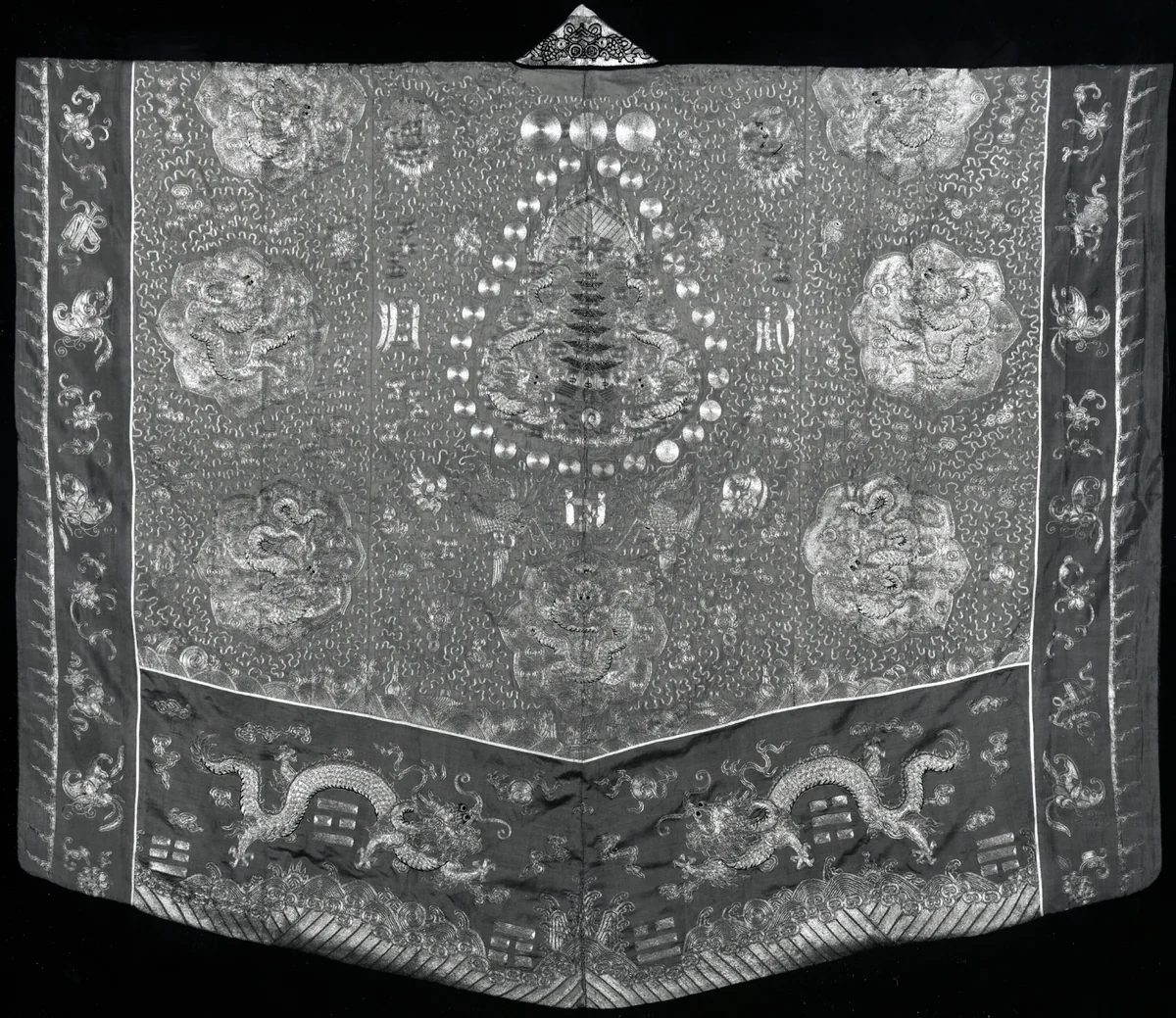 Vestment (For a First-degree Taoist Priest) by Han-Chinese, textile, 1850-1900