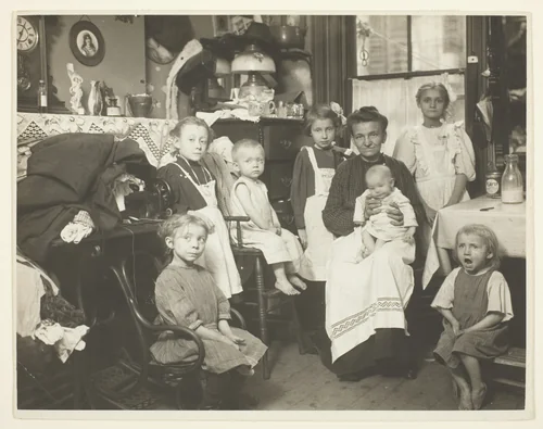 Untitled by Lewis Wickes Hine, photograph, 1910-1920