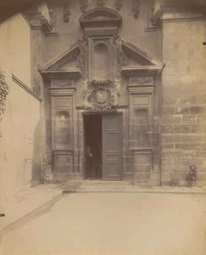 Saint Germain des Prés (Porte) by Eugène Atget, photograph, 1906