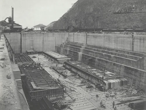 Reinforced Concrete Pontoons under construction in Dry Dock #1 by Unidentified Photographer, photograph, 1916