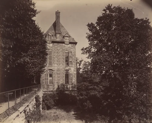 Courbevoie. Ancien Château by Eugène Atget, photograph, 1901