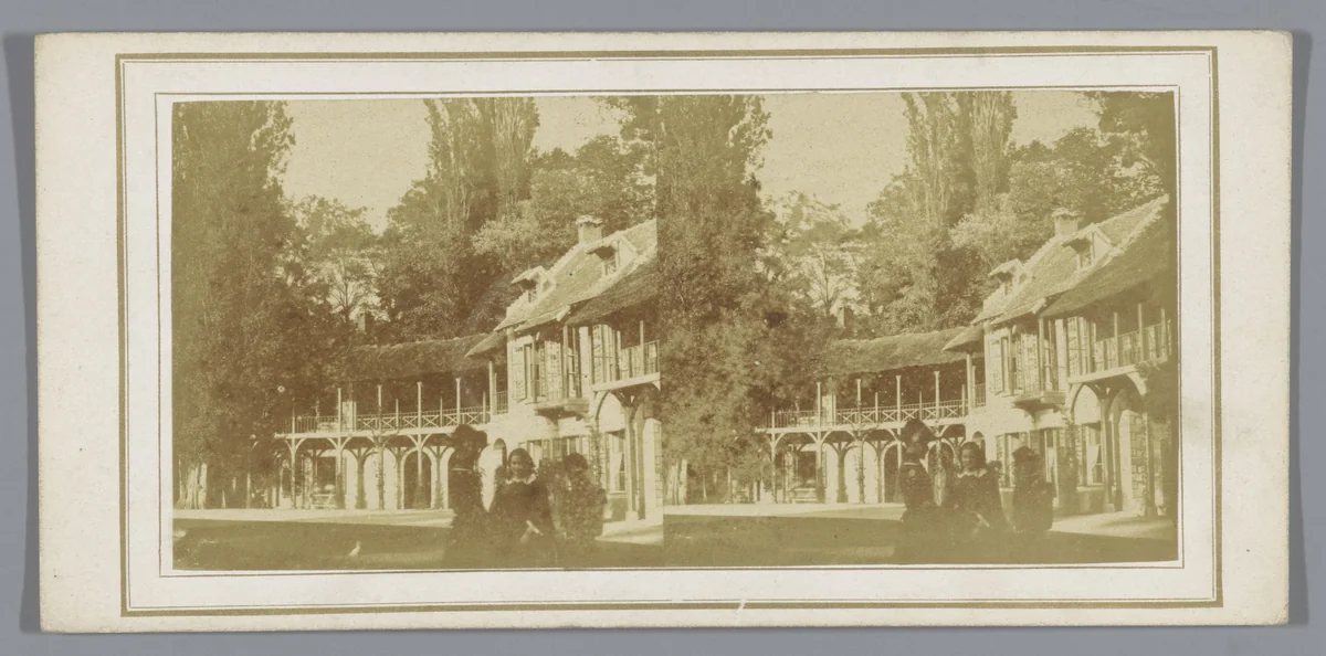 Huizen in de omgeving van Parijs by anonymous, photograph, 1851-1880