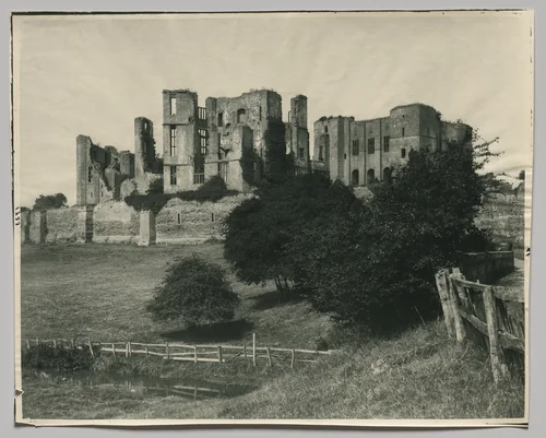 Kenilworth Castle, Warwickshire, England by Adolphe Braun, photograph, 1865-1880